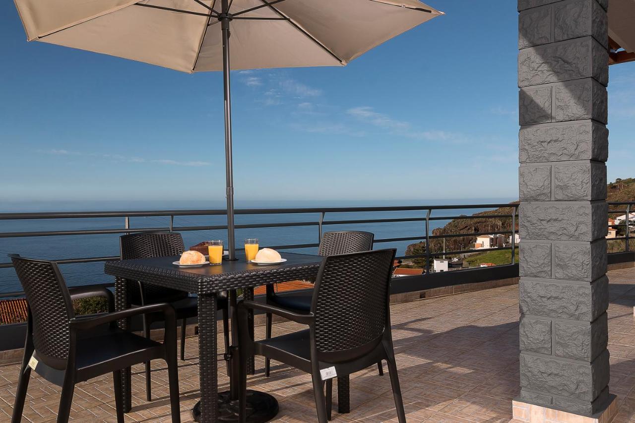 Welcome Home, With A Fantastic View, Sunrise & Sunsets Estreito Da Calheta Eksteriør billede