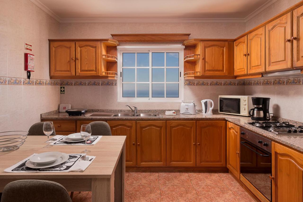 Welcome Home, With A Fantastic View, Sunrise & Sunsets Estreito Da Calheta Eksteriør billede